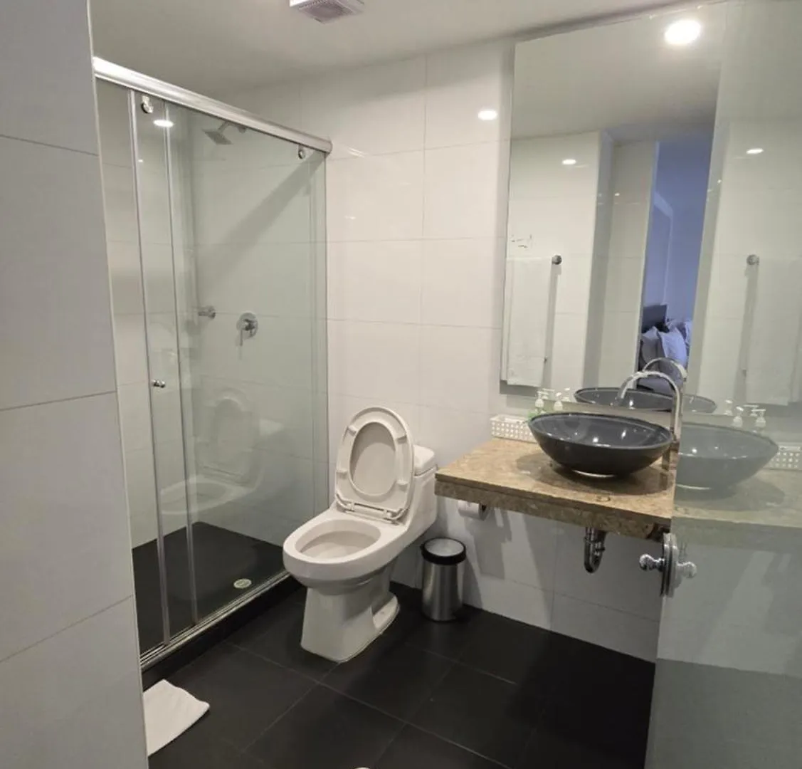 ***  Hotel Castellana 95 Bogota Colombia
