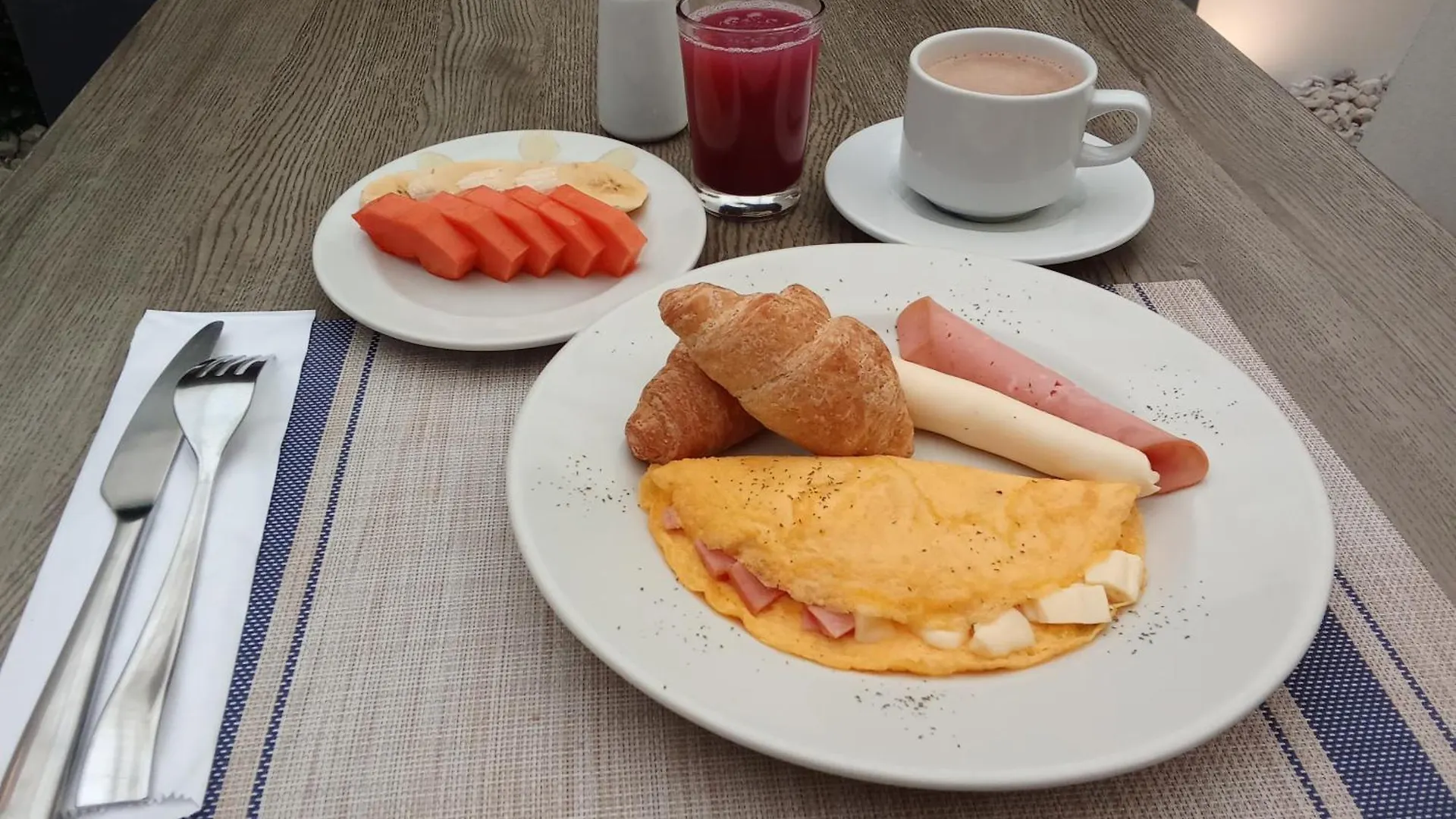 Hotel Castellana 95 Bogotá 3*,  Colombia